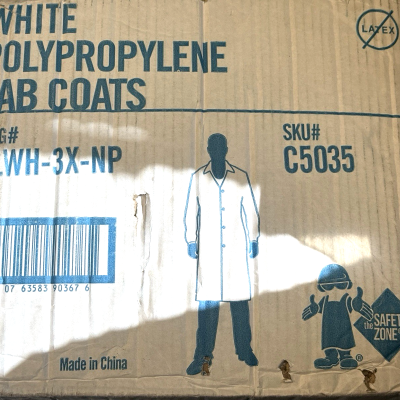 Safety Zone Spunbond Polypropylene No Pocket Lab Coat - 3XL