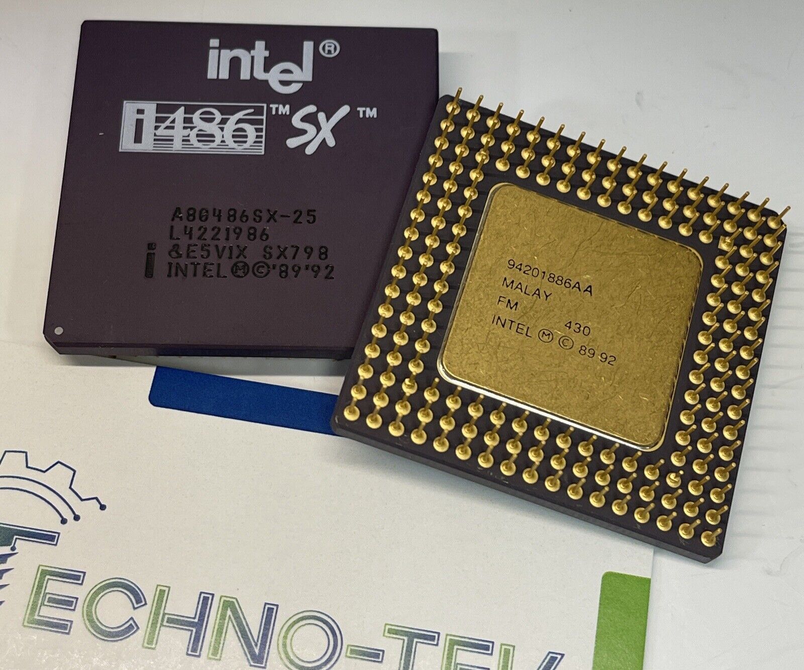 Intel i486 SX SX797 A80486SX 33 MHz Processor (Gold Pins)