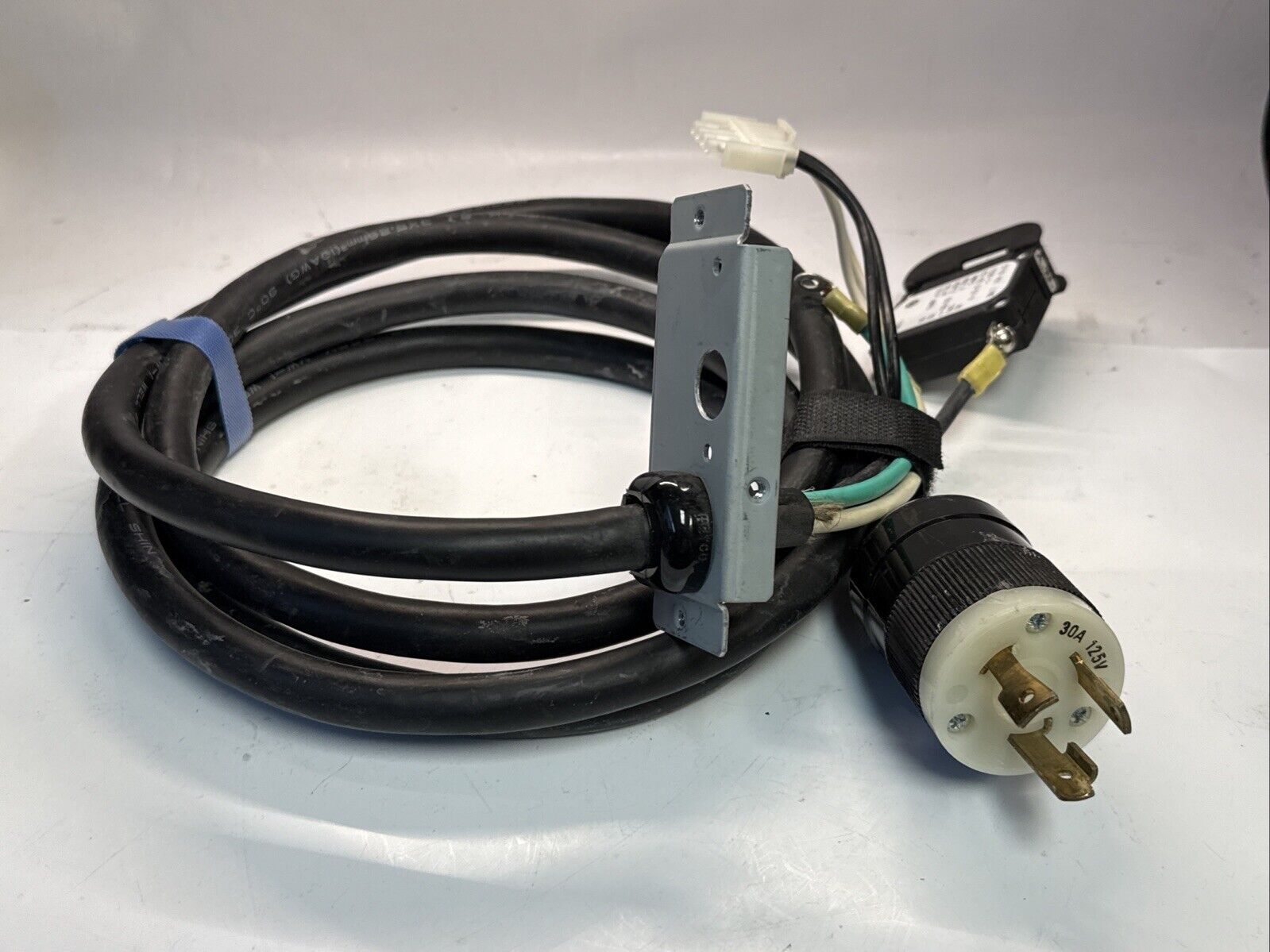 Hoover Vacuum Power Cord – 30 Ft Genuine Part #46383330