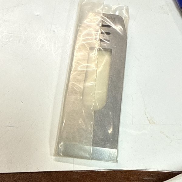 Stanley Block Plane Blades 05P3151 - 1 3/8" A2 Blade, 5/8" slot (#60 1/2") - Image 3