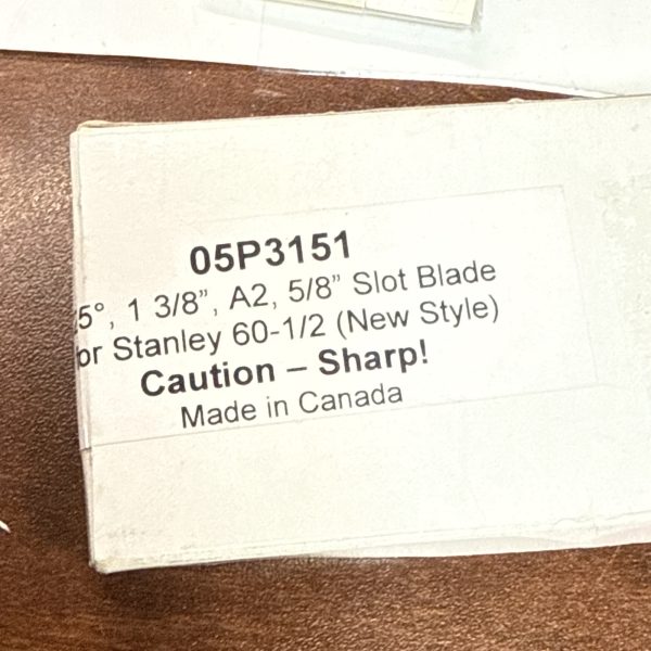 Stanley Block Plane Blades 05P3151 - 1 3/8" A2 Blade, 5/8" slot (#60 1/2") - Image 4