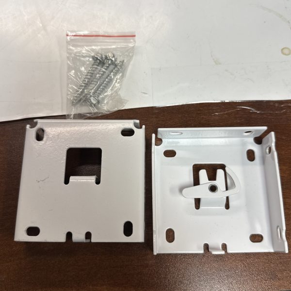 RollEase R-Series RB561RTNW 3 Inch Fascia Bracket - (Lot of 3)